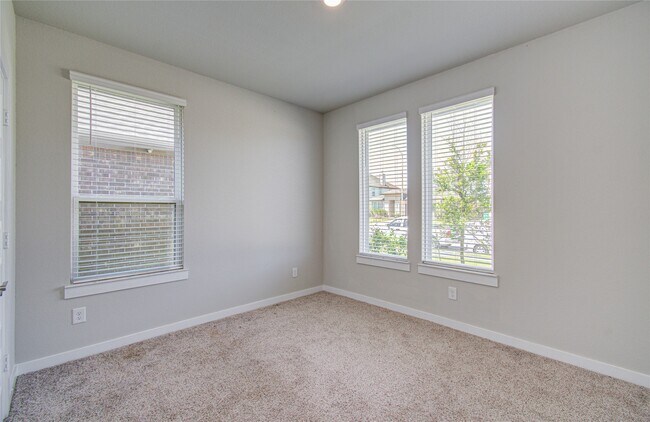 Building Photo - 28511 Hannahs Harbor Ln