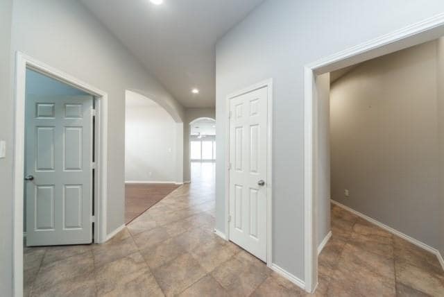 Building Photo - 2531 Pepperidge Dr