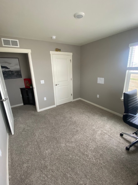 Building Photo - 13935 Wild Lupine St