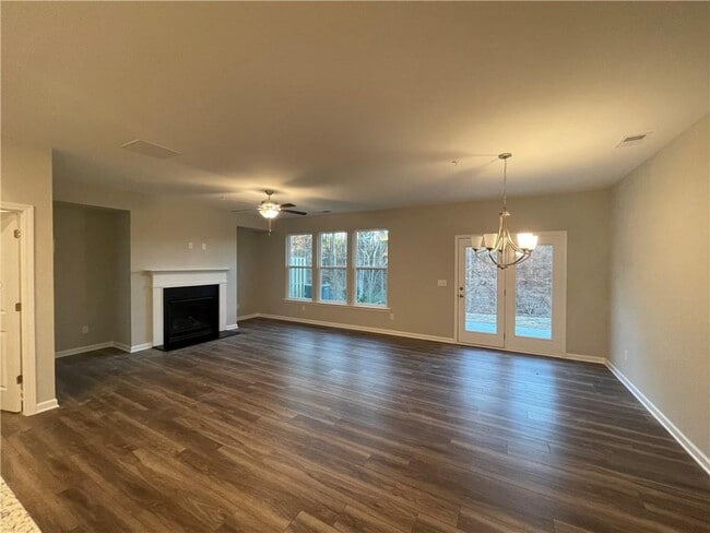 Building Photo - 500 Duval Dr