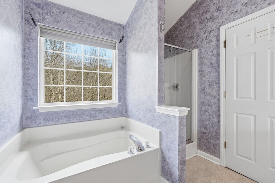 Building Photo - 5055 Blue Goose Ct