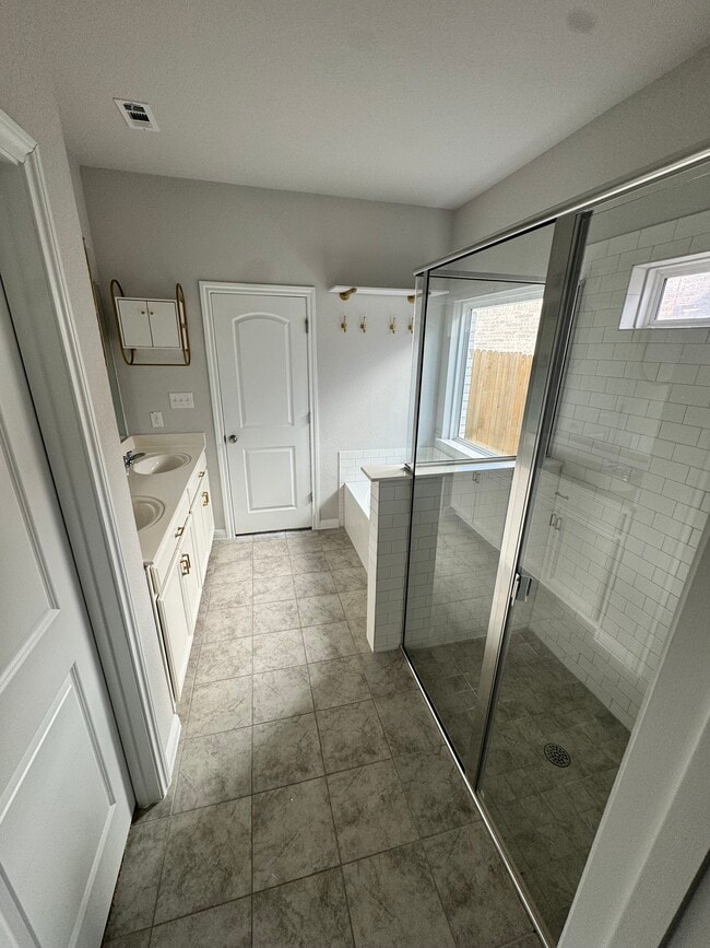 Building Photo - 13108 Chapala Wy