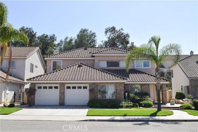 Primary Photo - 18536 Vantage Pointe Dr