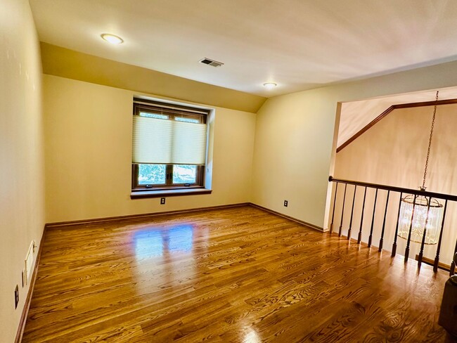 Building Photo - {13040} Spacious Cherry Creek Home + First...