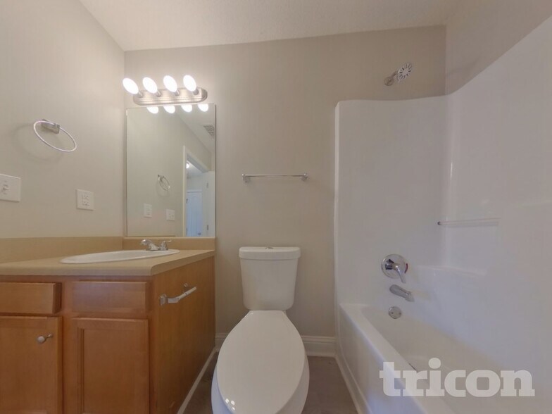 Building Photo - 349 Morning Star Dr