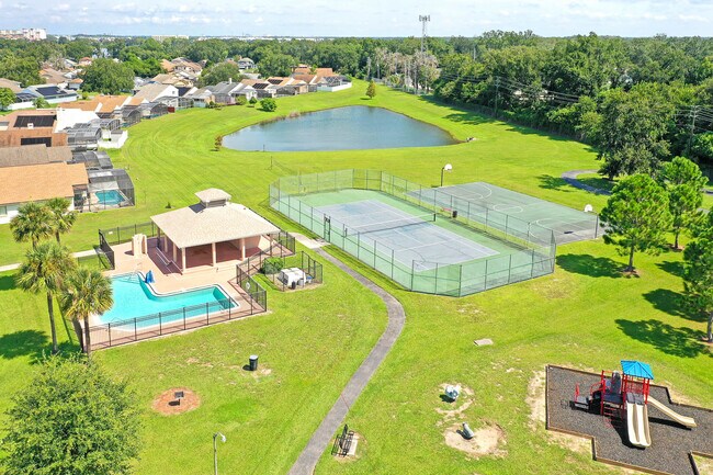 Building Photo - 2505 Kingston Ct