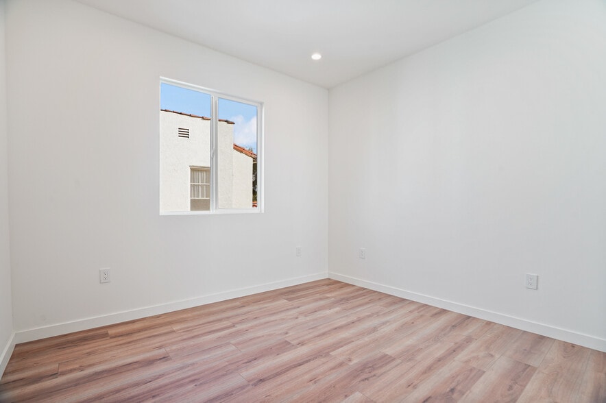 Building Photo - 5185 20th St