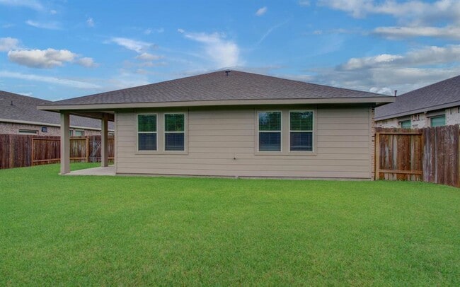 Building Photo - 4603 Bay Vista Dr