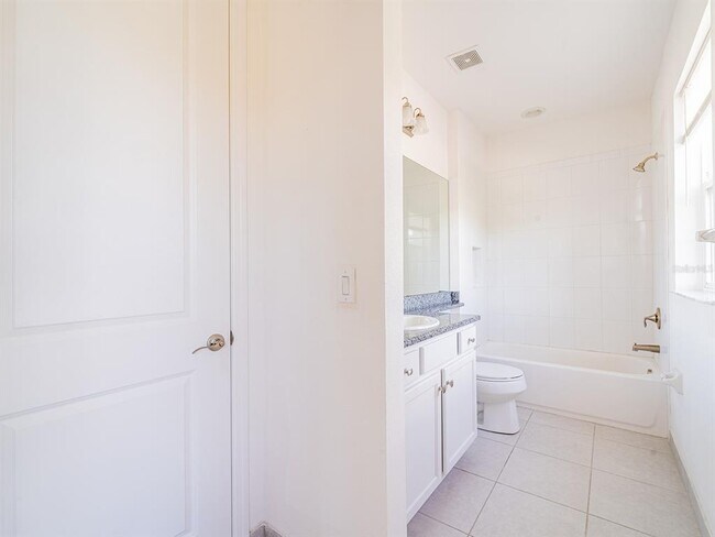 Building Photo - 2130 Scholartree Wy