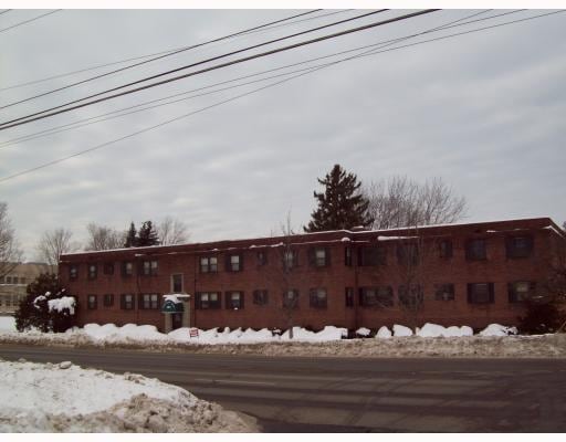 Primary Photo - Jefferson Apartments