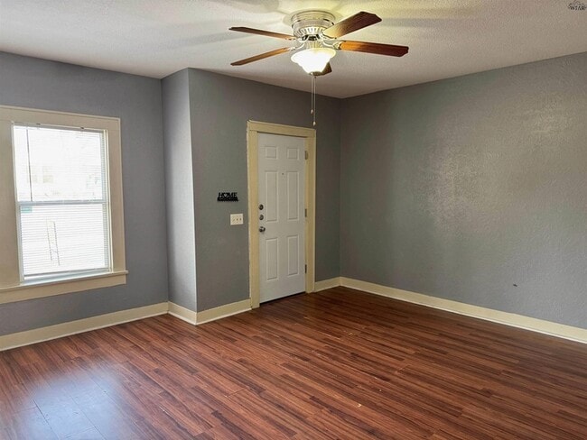 Building Photo - 2173 Ave J