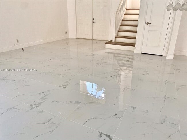 Building Photo - 11301 Rockinghorse Rd