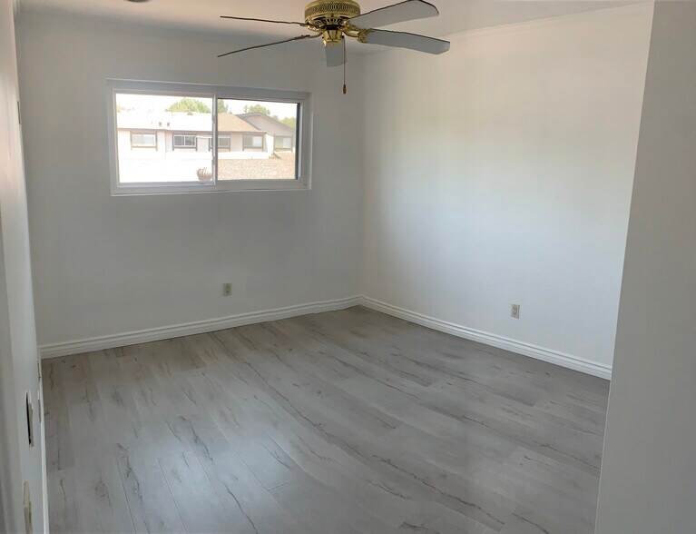 Building Photo - 7560 Corbin Ave