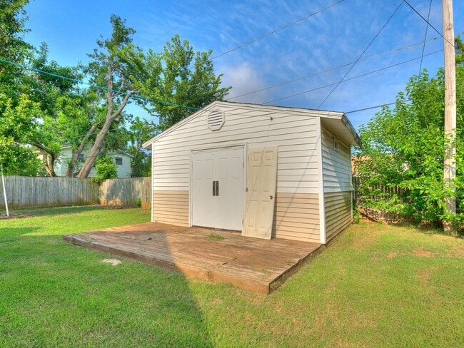 Building Photo - Home for rent in heart of OKC