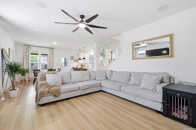 Building Photo - 14454 Calaveras Cv