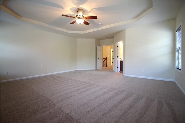 Building Photo - 13294 Kemper Rd