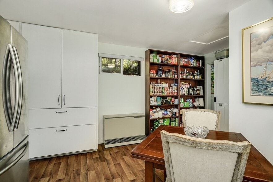 Building Photo - 33125 Canfield Rd