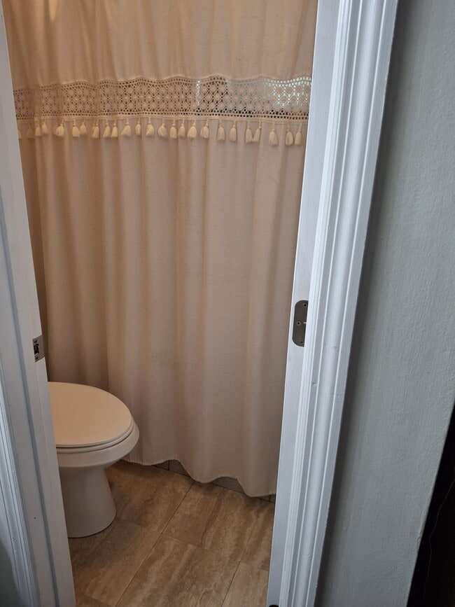 Building Photo - 385 Toledo St