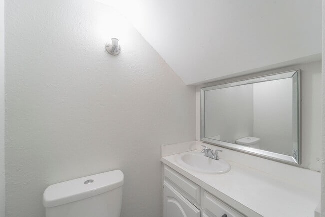 Building Photo - Opportunity Knocking with this HUGE home a...