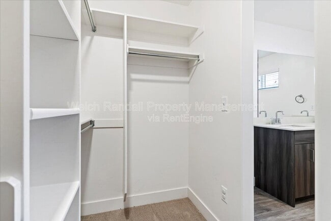 Building Photo - 1177 Shady Brook Ln S
