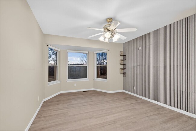 Building Photo - Stunning 4,166 Sq. Ft. Home in Westridge O...