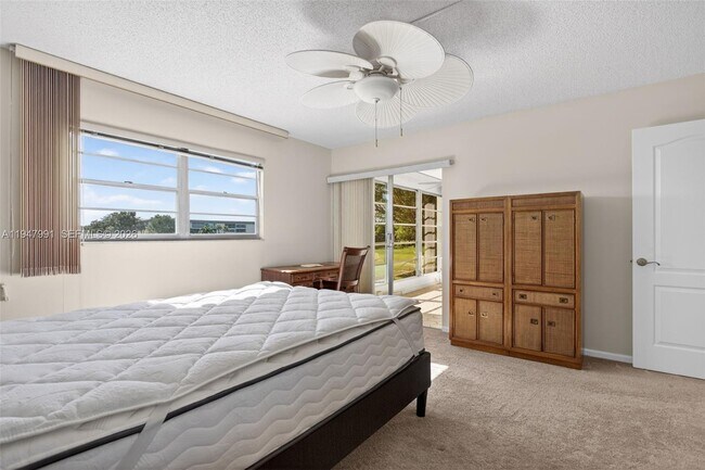 Building Photo - 3502 Bimini Ln