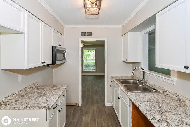 Building Photo - 1704 Northfield Dr, Southaven, MS 38671