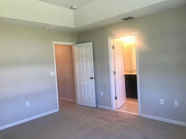 Building Photo - 3544 Brighton Park Cir