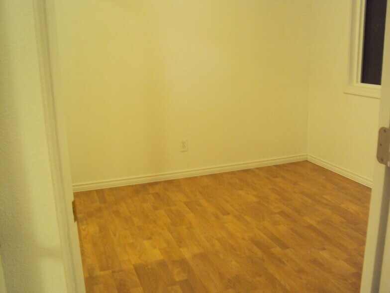 Building Photo - 23801 NE Treehill Dr