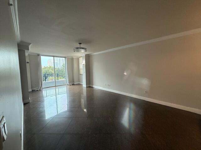 Building Photo - 600 S Dixie Hwy