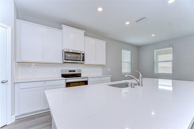 Building Photo - 2286 Sienna Spruce St