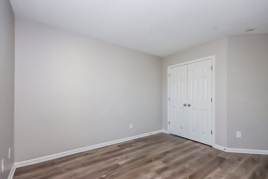 Building Photo - 1641 Galesburg St