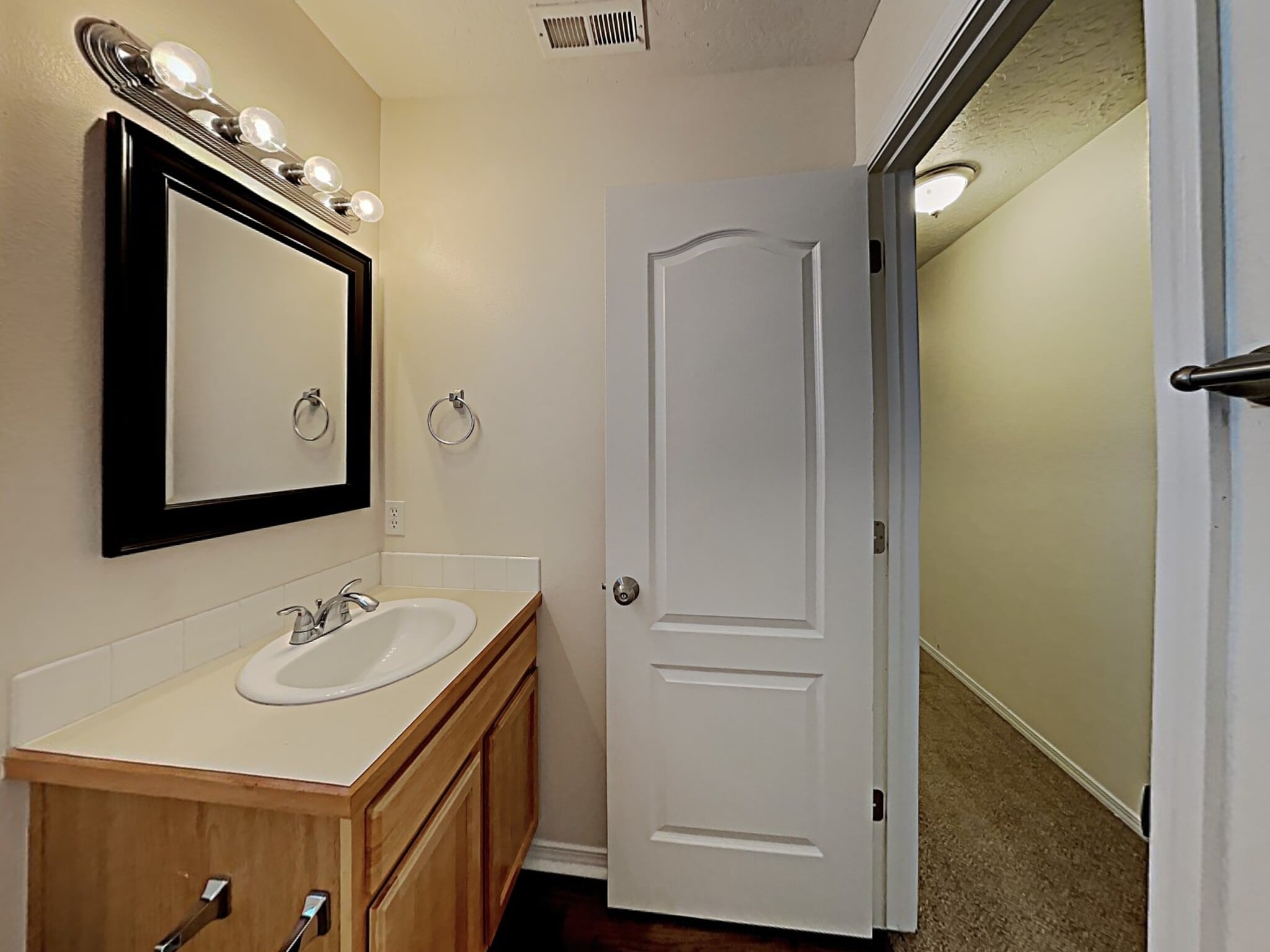 Building Photo - 9551 W Portola Dr