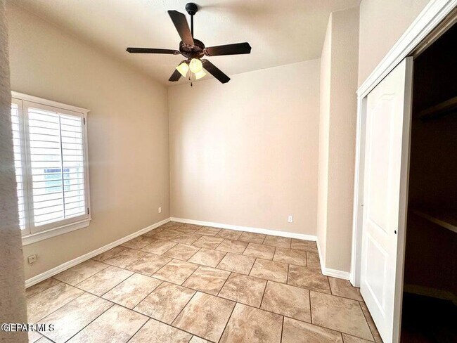 Building Photo - 3769 Coco Palm Dr