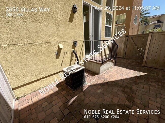 Building Photo - 2656 Villas Way