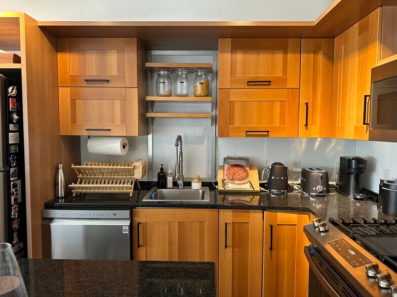 Bamboo wood cabinets - 1390 V St NW