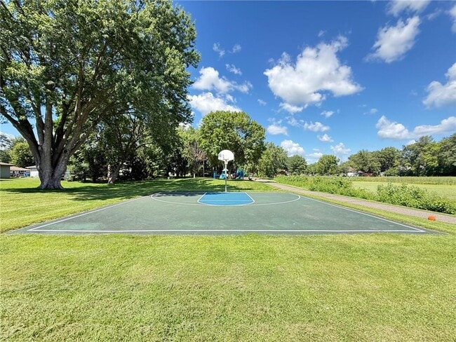 Building Photo - 415 Belle Aire Dr