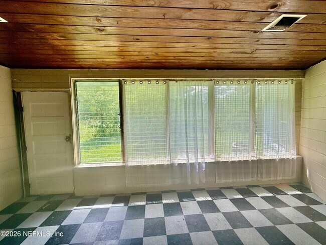 Building Photo - 6006 Catoma St