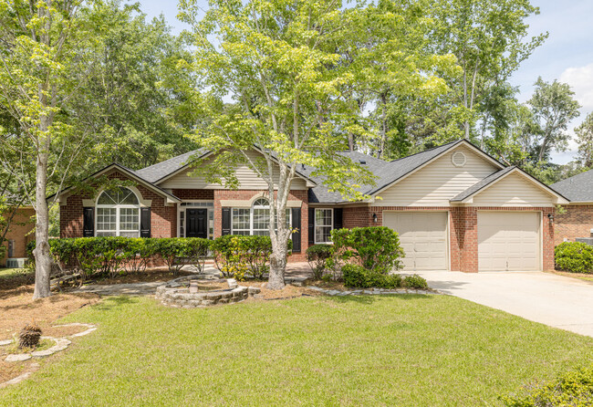 Primary Photo - 245 Farmington Dr