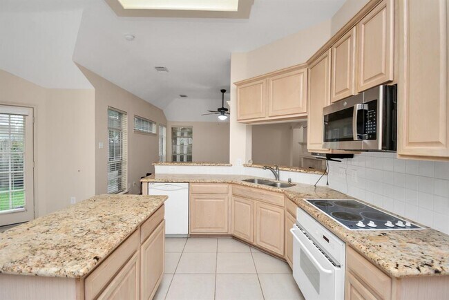 Building Photo - 12538 Castlestone Dr