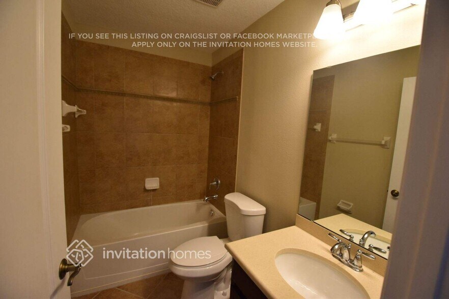 Building Photo - 30335 Tokara Terrace