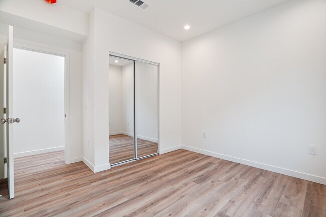 Building Photo - 5187 20th St