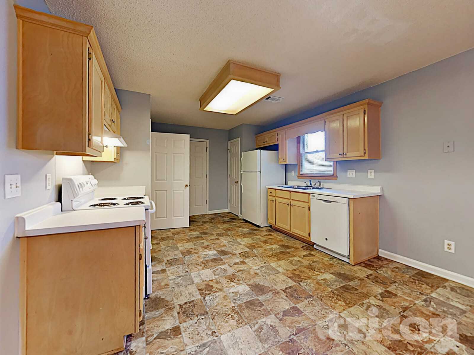 Building Photo - 3560 TraddSprings Way