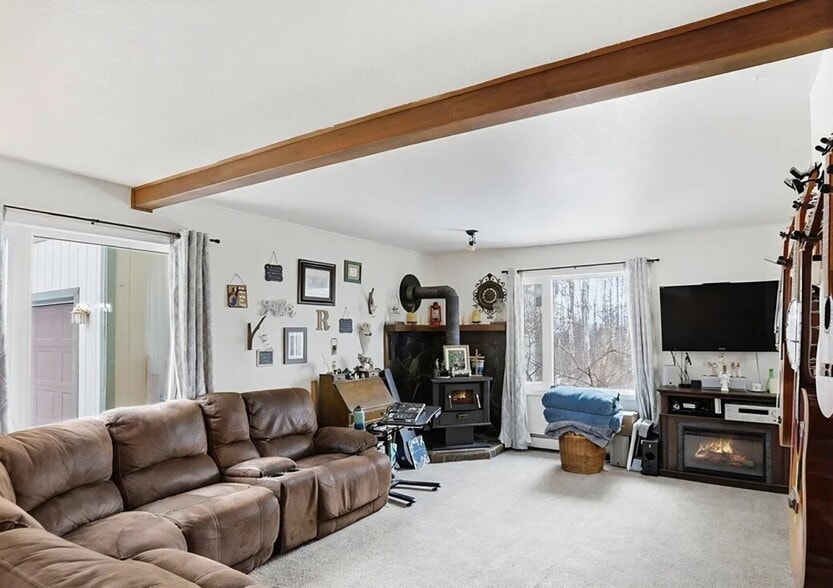 Building Photo - 21312 Settlers Dr