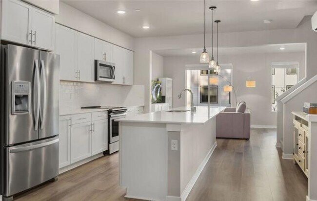 Building Photo - Newer Construction 3-Bedroom Home with Smart Features, Tandem Garage & Community Amenities
