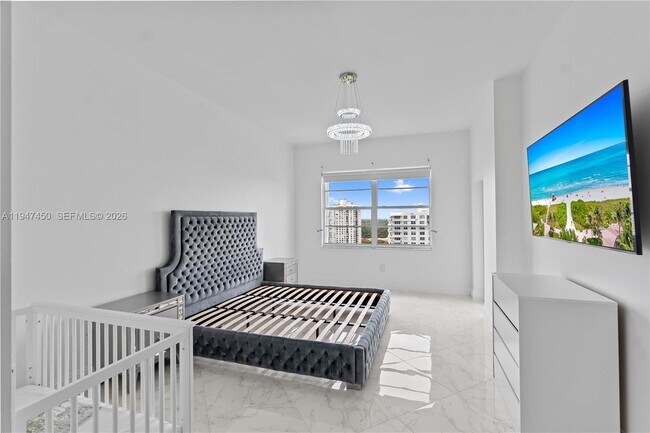 Building Photo - 2851 NE 183rd St