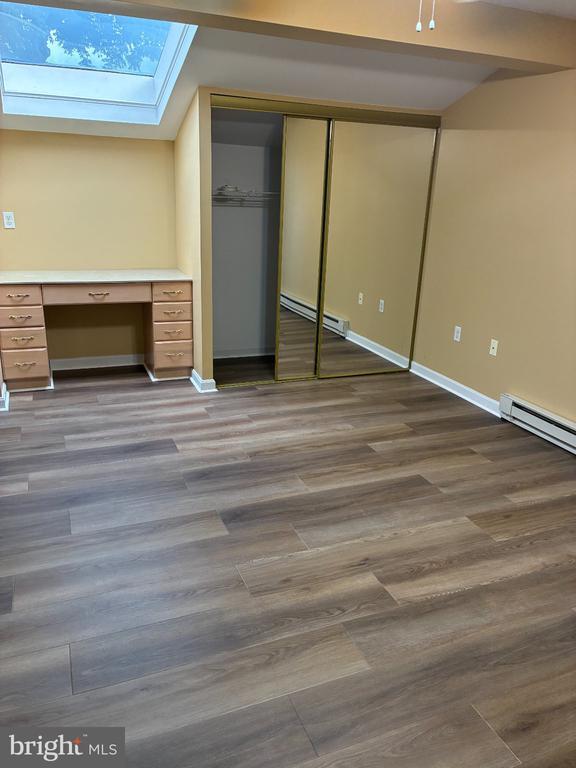 Building Photo - 16 Catalpa Ct