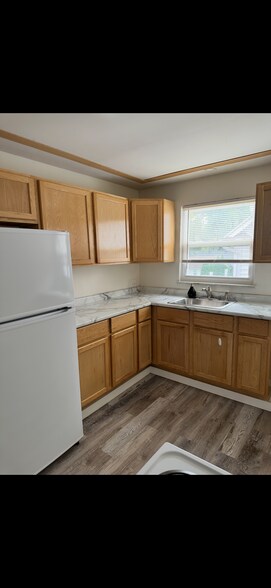 Building Photo - 2734 Gunckel Blvd