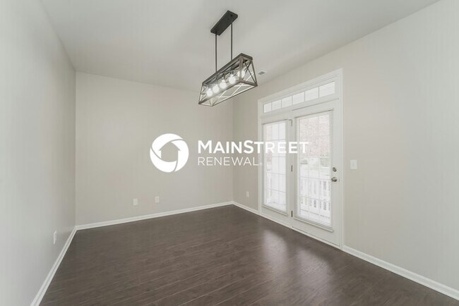 Building Photo - 3 Bedroom Pet-Friendly Home in MOORESVILLE, NC with Main Street Renewal