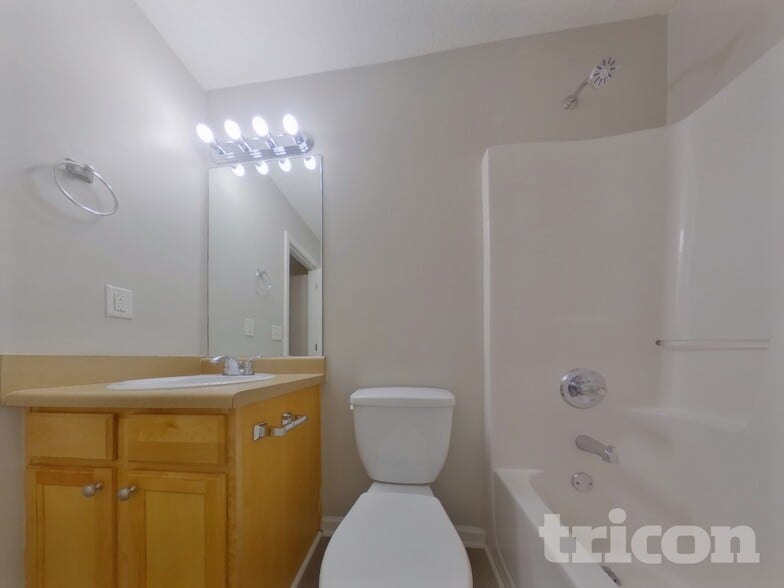 Building Photo - 17 Shaw Blvd